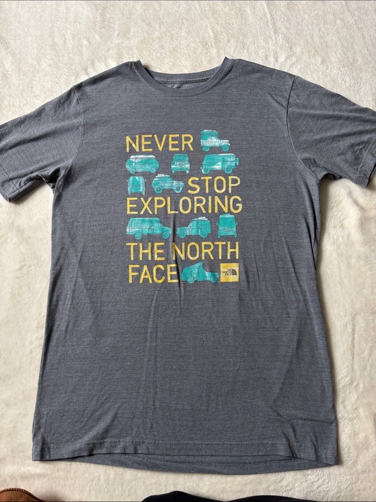 The North Face Other - Men’s North Face Gray Short Sleeve Tee Graphic Tee SZ L